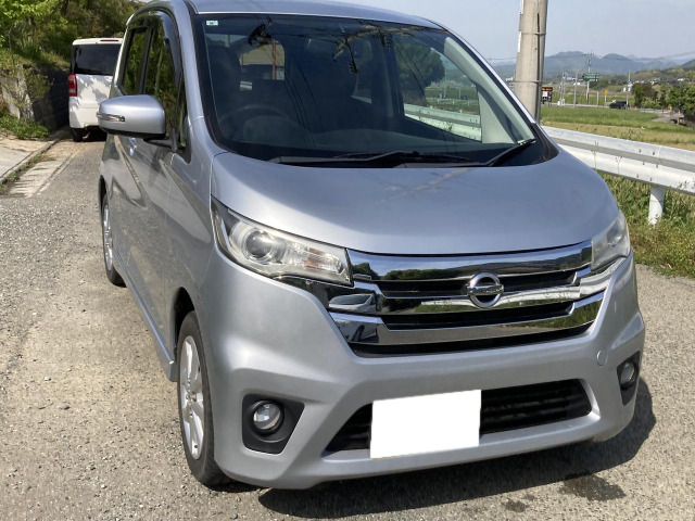 デイズ ハイウェイスター G アラウンドビューモニター付き