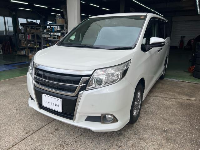 エスクァイア 2.0 Gi 4WD Gi 2.0Gi 4WD 7名