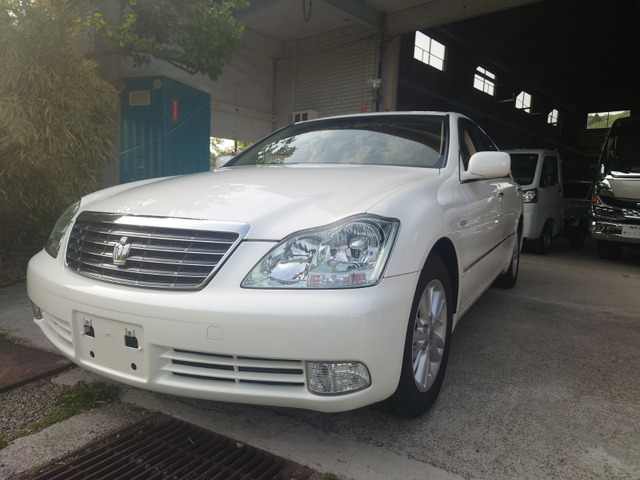 クラウン 3.0 ロイヤルサルーン 車検2年付