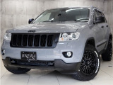 【中古車情報】クライスラージープ グランドチェロキー ラレード 4WD 新品AW新品タイヤBT接続FSRカメラ の中古車詳細（走行距離：7万km、カラー：グレーブラックII、販売地域：神奈川県横浜市旭区善部町）