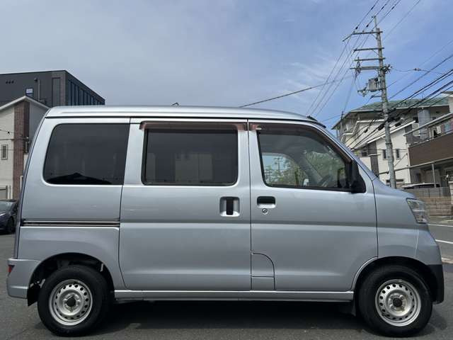 ダイハツ ハイゼットカーゴ デラックス SAIII ハイルーフ 車検R9年5月