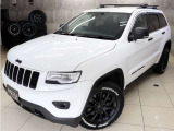 グランドチェロキー ラレード 4WD 新品AW新品タイヤTVナビBT接続SBカメラ