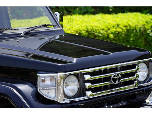 トヨタ ランドクルーザー70 4.2 ZX ディーゼル 4WD 全塗装