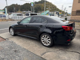 IS 350 走行距離少ないお車です。