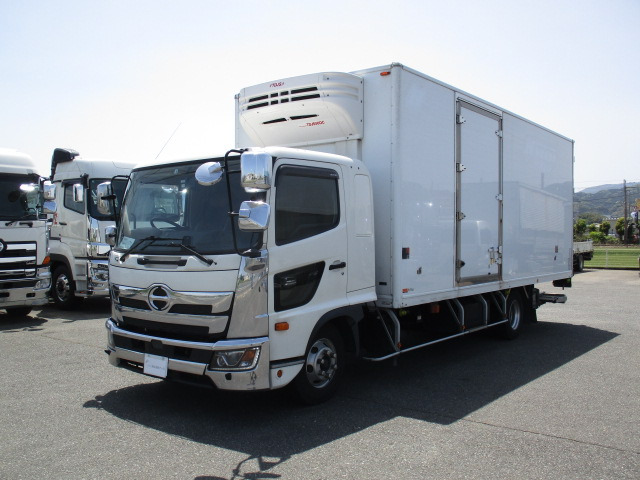 レンジャー 冷蔵冷凍車 6200ワイド・格納ゲート付