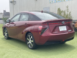 MIRAI ベースモデル 白本革シート/純正9インチナビ/カメラ