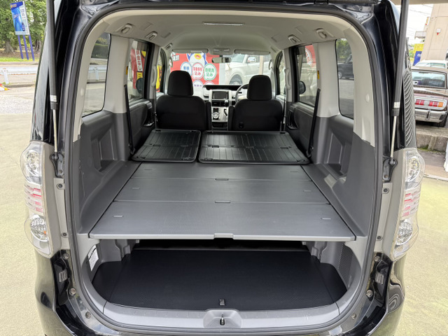 TOYOTA トヨタ ヴォクシー 純正 トランスエックス ラゲッジボード 脱着式 TOYOTA トヨタ ヴォクシー 純正 トランスエックス ラゲッジ
