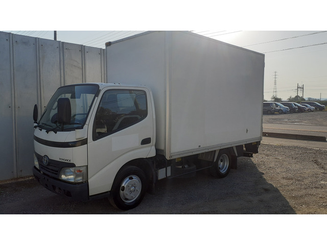 トヨエース  アルミバン 車検付 走行少 5速MT
