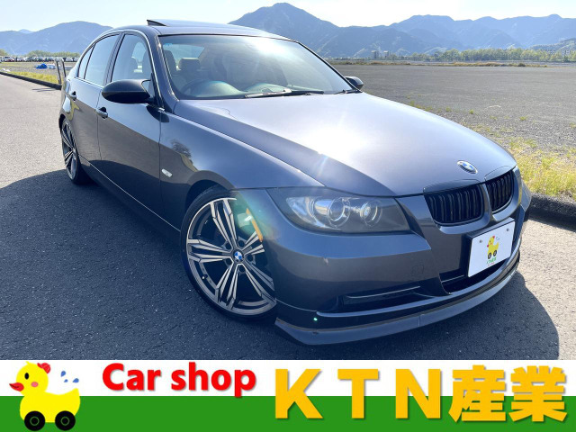 3シリーズセダン 330i サンルーフ/レザー/カスタム車/