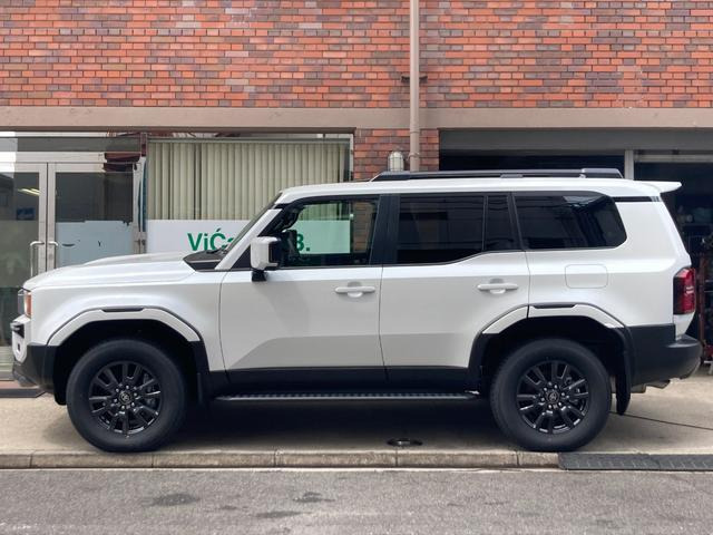 トヨタ ランドクルーザー250 2.7 VX 4WD 登録済み未使用車 全方位