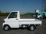クリッパートラック SD エアコン付 4WD 4WD 5MT Wエアバック 三方間