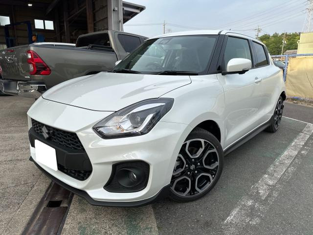 スイフト 1.4 スポーツ 未使用車 全方位カメラ シートヒーター