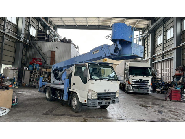エルフ  高所作業車【17m】タダノ
