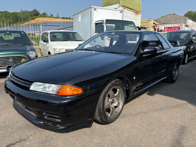 スカイラインGT-R 2.6 4WD 長期保管車