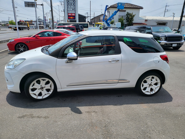 シトロエン DS3 シック の中古車詳細 (56,200km, ホワイト, 埼玉県, 66