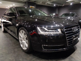 A8 4.0 TFSI クワトロ 4WD 後期型4.0V8ターボエンジン8速パドル