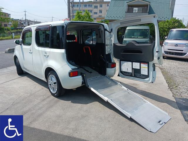 キューブ  福祉車両 スローパー 電動ウインチ