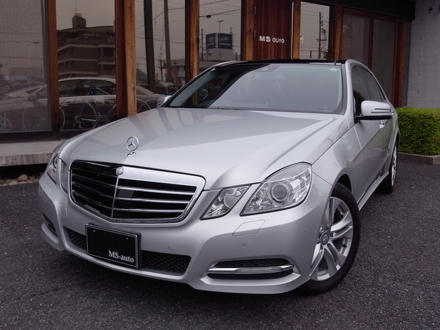Eクラス E350 ブルーエフィシェンシー アバンギャルド パノラミックサンルーフ黒革ナ...