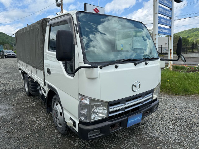 タイタン 3.0 DX フルワイドロー 4WD 
