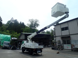 坂道発進補助装置が付いていますので、坂道発進もスムーズに行うことができます。