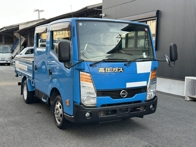 アトラス  ダブルキャブ 積載1250kg 5速MT