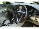 V40クロスカントリー T5 4WD T5 AWD ベージュレザーシート CD
