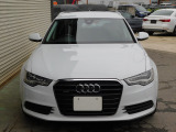 A6アバント 2.8 FSI クワトロ 4WD 2.8L V6のクワトロ!黒革!