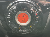 ☆オートエアコンで年中快適♪お見逃し無く!!お問い合わせはTEL06-6430-1230 E-mail cars_genesis2007@yahoo.co.jpまで!!☆