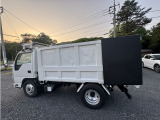 車両左側:ゲートの開閉スムーズです✨