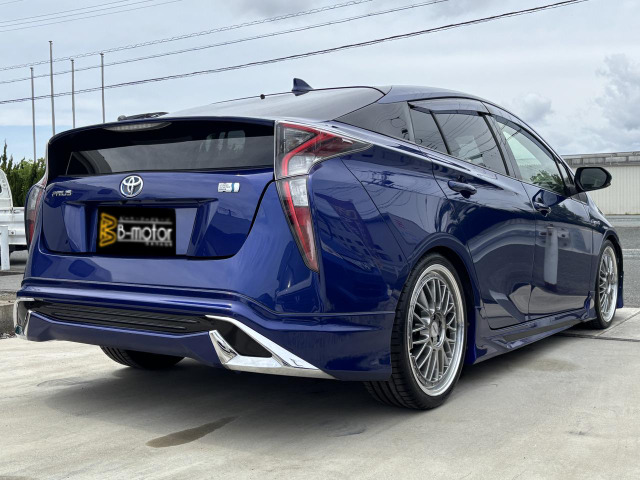トヨタ プリウス 1.8 S モデリスタフルエアロ 19インチアルミ の中古車