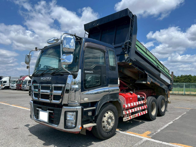 ギガ ダンプ 5.3×2.3mボデー小平製2デフ車検付