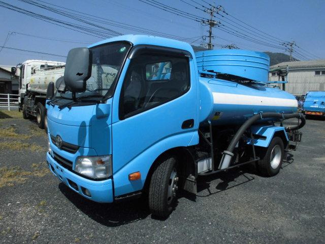 デュトロ  3000L バキュームカー 3T 糞尿車