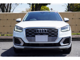 Q2 1.0 TFSI スポーツ 