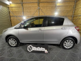 ヴィッツ 1.3 F 4WD BT対応ナビ後カメラLEDヘッドETCド
