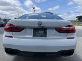 7シリーズ 750i Mスポーツ 4394cc V8 ツインターボ