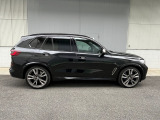 X5 M50i 4WD 4.4L V8ターボ/黒革/ワンオーナー