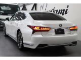 LS 500h エグゼクティブ 4WD 白革シート/サンルーフ/マクレビ