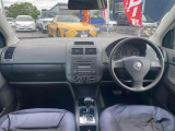 ポロ 1.4 コンフォートライン ETC クリアランスソナー CVT CD
