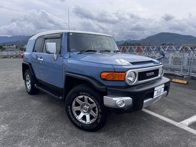 FJクルーザー 4.0 カラーパッケージ 4WD 