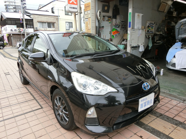 アクア 1.5 G すぐ乗れます!車検長!電池交換済!