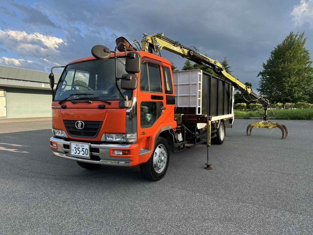 日産 古いクレーン 日産ディーゼル コンドル クレーン 5.7t ヒヤブ ログリフト ナンバー付