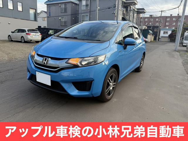 フィット 1.5 ハイブリッド Fパッケージ 4WD ハイブリッド、プシュスタート、Bモニター