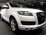 Q7 3.0 TFSI クワトロ 4WD 後期型3.0スーパーチャージャー4WD黒