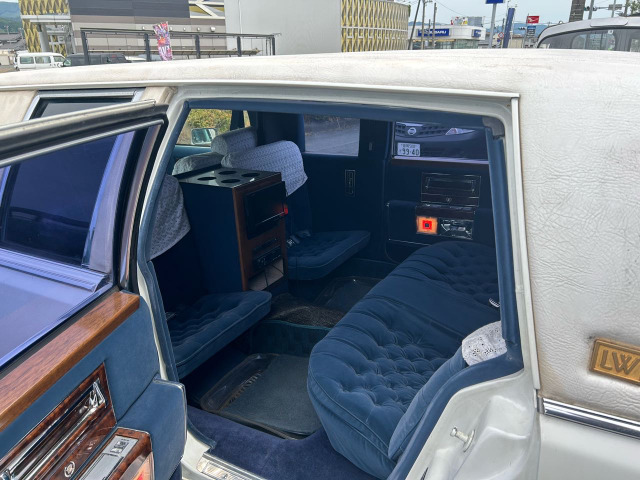 キャデラック リムジン の中古車詳細 (35,000km, ホワイト, 岩手県