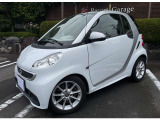コンパクトな車体ならではのスムーズな駐車が可能です