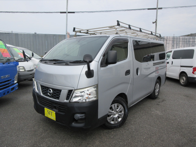 NV350キャラバン 2.0 DX ロング オートマ 低床