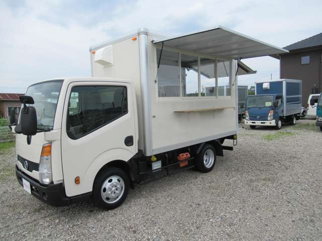 アトラス  フルスーパーロー キッチンカー 移動販売車 フードトラック