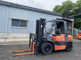 トヨタL&F エンジンフォークリフト 15896