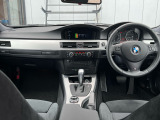 3シリーズセダン 320i MスポーツPKG・純正17インチアルミ