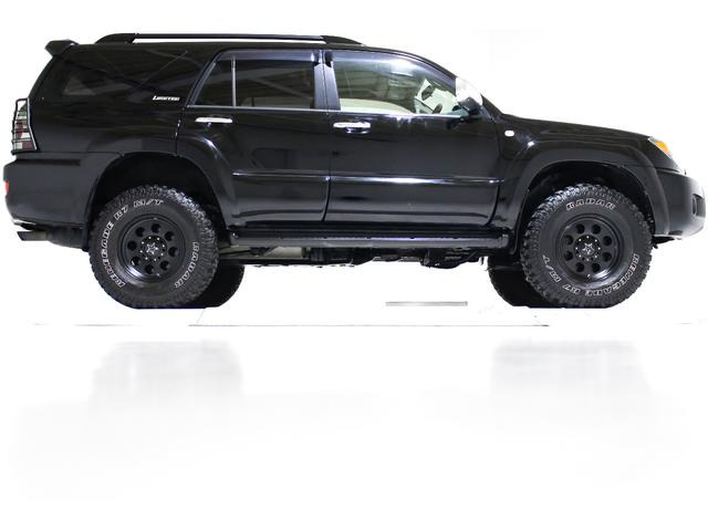 トヨタ ハイラックスサーフ 2.7 SSR-X リミテッド 4WD 新品